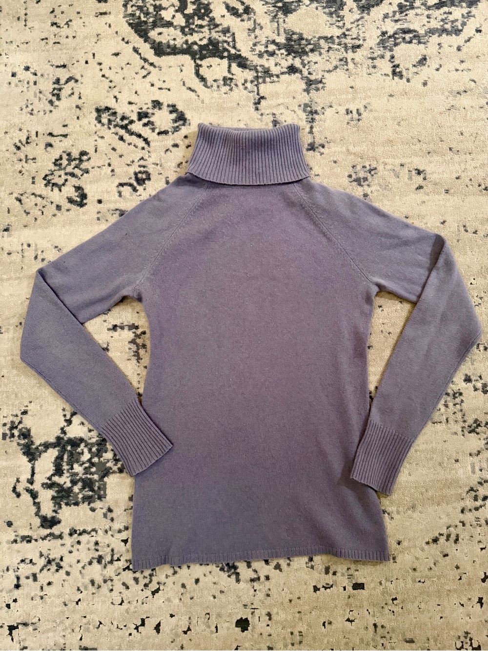 Vintage Theory 100% Cashmere Turtleneck Sweater